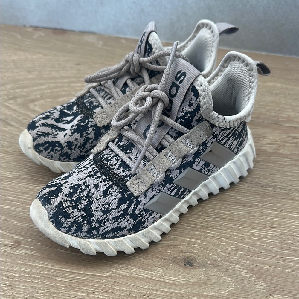 Adidas Kids Kaptir Flow Shoes in Black and Grey